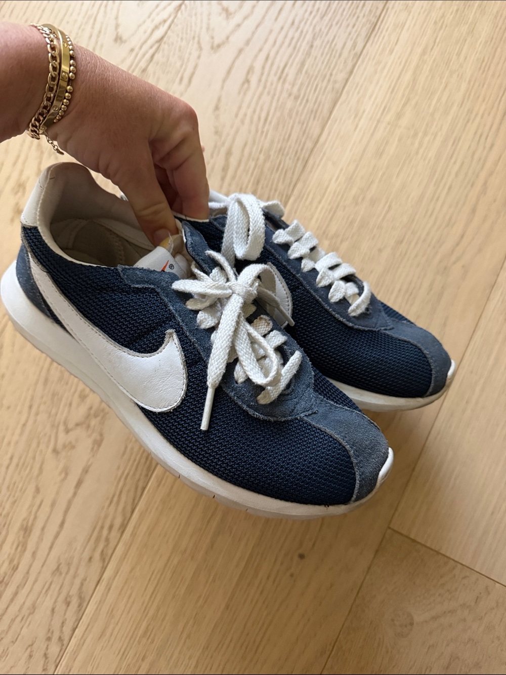 Nike Navy and White Women's Mesh Retro Sneakers